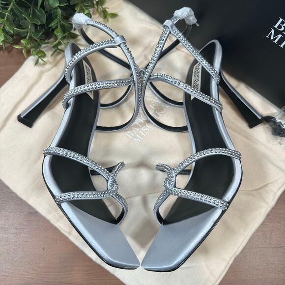 Badgley Mischka Women's Brooke Strappy Bejeweled Stiletto Sandals Heels Size 9.5 - Picture 2 of 11